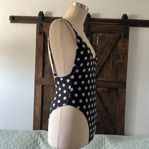Nasty Gal Alina Polka Dot Swimsuit Sz-4 - Picture 7 of 8